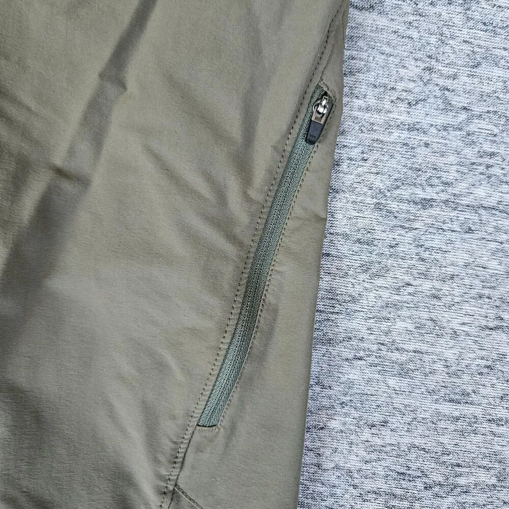 Patagonia Mens Landfarer Bike Shorts 12” Army Green Size 30 Stretch Lightweight